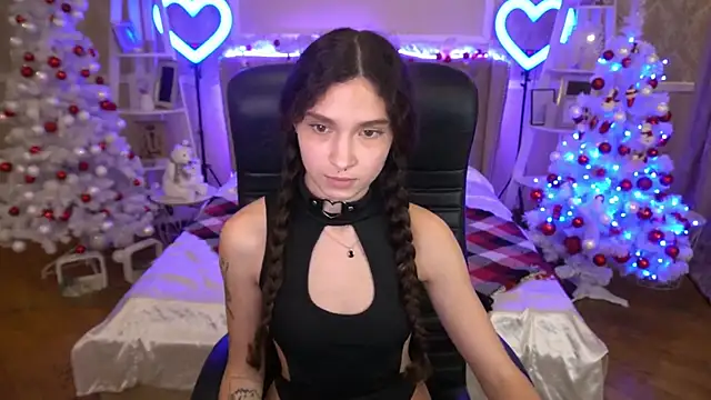 BabyFlowerr online show from 12/26/24, 05:37