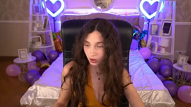 BabyFlowerr online show from 01/22/25, 07:56