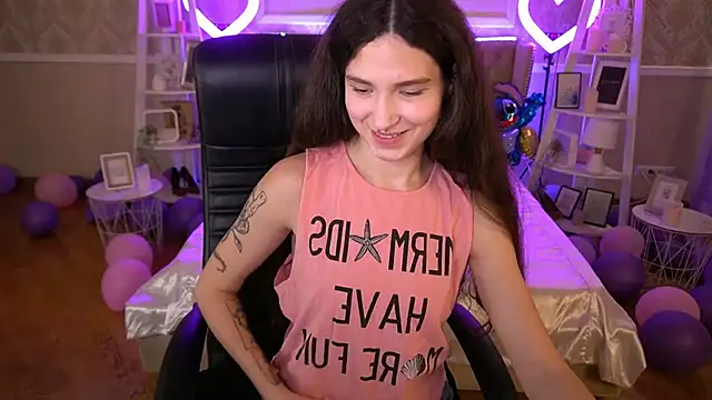 BabyFlowerr online show from 02/06/25, 05:14