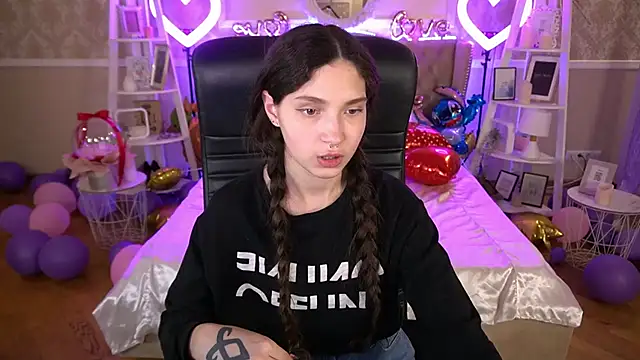 BabyFlowerr online show from 02/10/25, 04:52