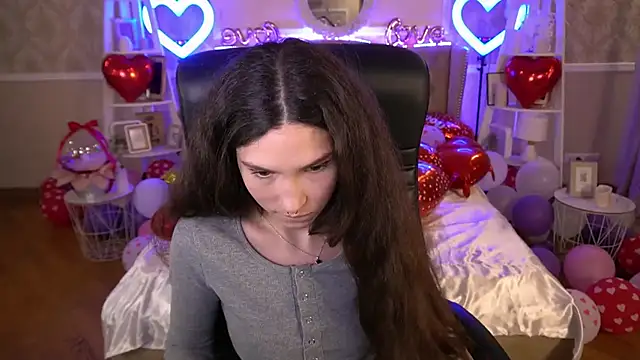 BabyFlowerr online show from 02/26/25, 11:04