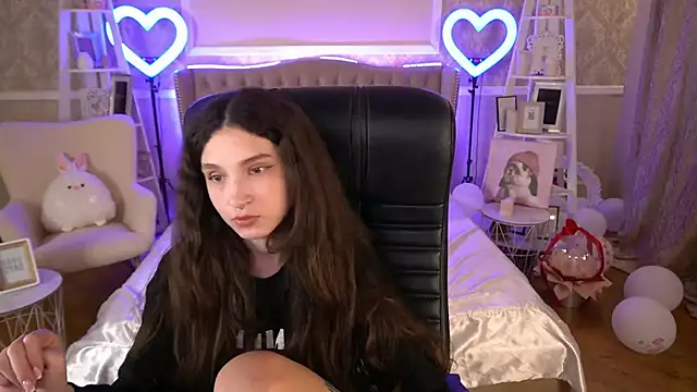 BabyFlowerr online show from 03/03/25, 05:09