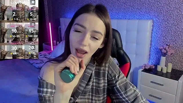 SophieCatty online show from 02/21/25, 06:07