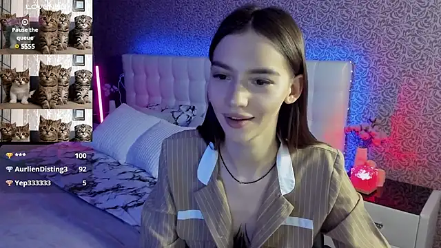 SophieCatty online show from 03/07/25, 11:29