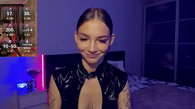 SophieCatty online show from 10/17/25, 12:14