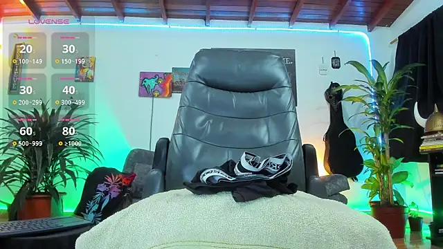 RyanCarter  online show from 11/05/25, 10:21