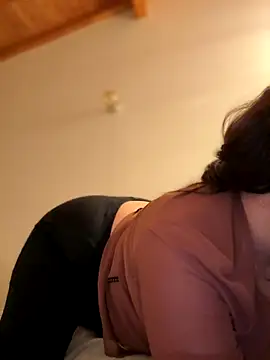 Snapshot of marcimaa chatting on 11/09/25, 12:31 marcimaa online show from 11/09/25, 12:31