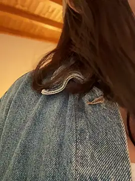 Snapshot of marcimaa chatting on 01/11/26, 03:39 marcimaa online show from 01/11/26, 03:39