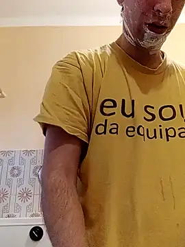 White rabbit  online show from 01/11/25, 04:46