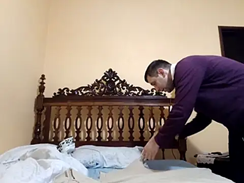 White rabbit  online show from 11/13/25, 10:36