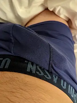 Snapshot of bluemelonc chatting on 09/30/25, 02:55 bluemelonc online show from 09/30/25, 02:55