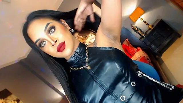 MarryQueen22 online show from 11/18/25, 01:22