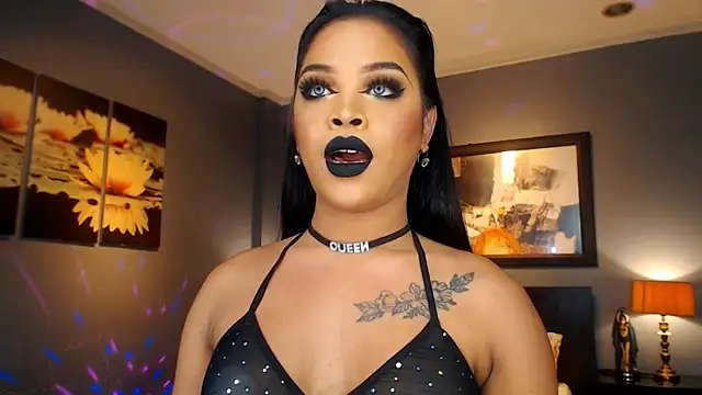 MarryQueen22 online show from 04/20/26, 01:52