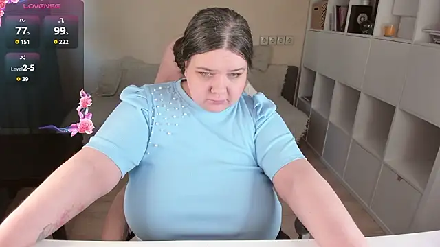 PlumPie online show from 03/21/26, 06:18