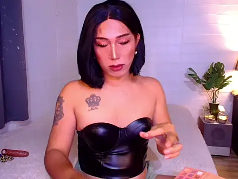 Snapshot of MissMagdalena chatting on 11/25/25, 05:24 MissMagdalena online show from 11/25/25, 05:24