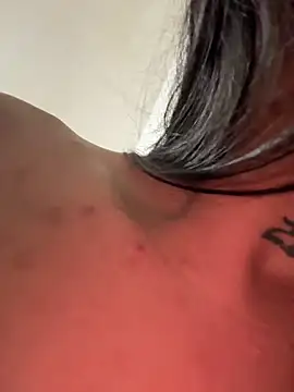 Ortegakim online show from 11/27/25, 01:40