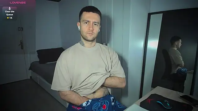 HonestAndrew online show from 03/12/25, 06:40