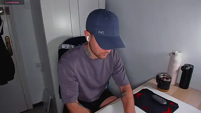 HonestAndrew online show from 03/29/26, 06:52