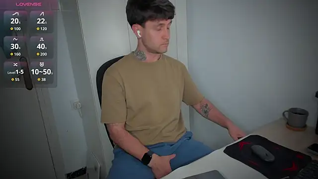 HonestAndrew online show from 04/21/26, 07:06