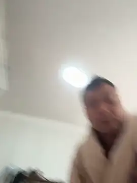 Snapshot of S00 chatting on 02/21/26, 06:14 S00 online show from 02/21/26, 06:14