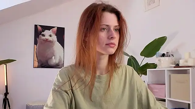 doll lesli online show from 04/22/26, 12:50