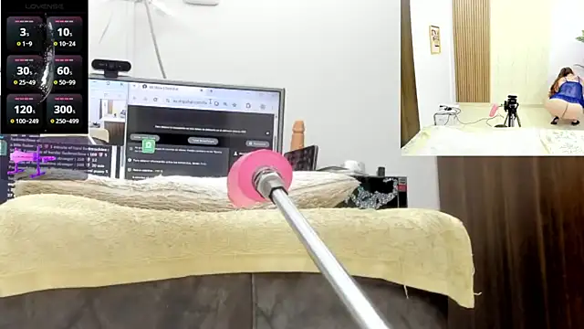 Paulina Davis  online show from 05/17/26, 12:19