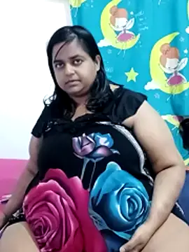 Snapshot of SusanaEshwar chatting on 04/30/26, 04:46 SusanaEshwar online show from 04/30/26, 04:46
