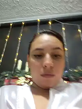 LizzRouse online show from 12/15/24, 03:56