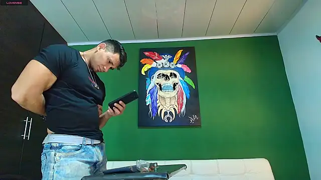 Snapshot of GendersonFit chatting on 10/08/25, 09:34 GendersonFit online show from 10/08/25, 09:34