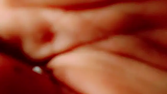 little tsgirl  online show from 01/13/26, 12:16