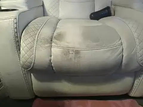 honeylovelace online show from 10/28/25, 02:42