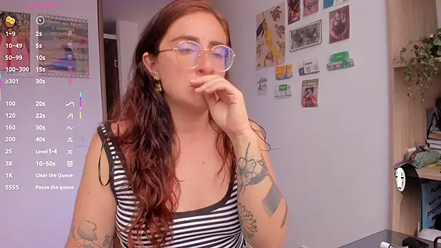 linda giggle online show from 06/10/26, 03:11