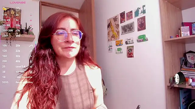 linda giggle online show from 06/11/26, 02:15