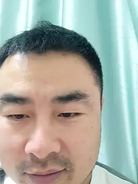 Snapshot of guozuo chatting on 10/29/25, 02:19 guozuo online show from 10/29/25, 02:19