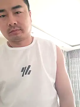 guozuo online show from 12/01/25, 06:51