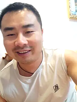 Snapshot of guozuo chatting on 05/24/26, 02:11 guozuo online show from 05/24/26, 02:11