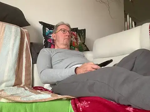 Nudelschwanz online show from 01/25/25, 12:26