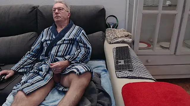 Nudelschwanz online show from 02/14/26, 06:43