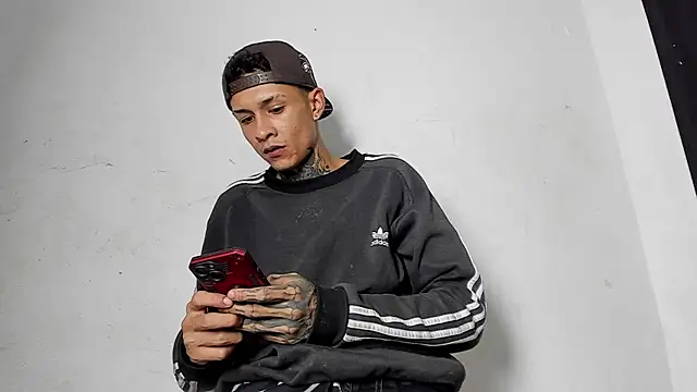 self love46 online show from 04/19/26, 08:24