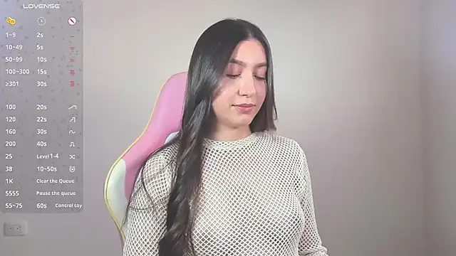 Snapshot of alice-love1 chatting on 12/15/24, 09:09 alice-love1 online show from 12/15/24, 09:09