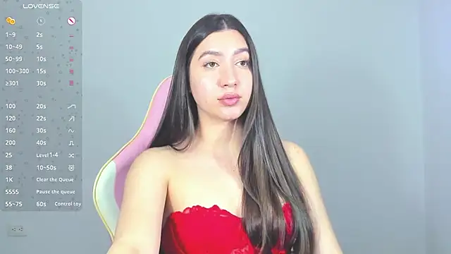 Snapshot of alice-love1 chatting on 01/06/25, 12:27 alice-love1 online show from 01/06/25, 12:27