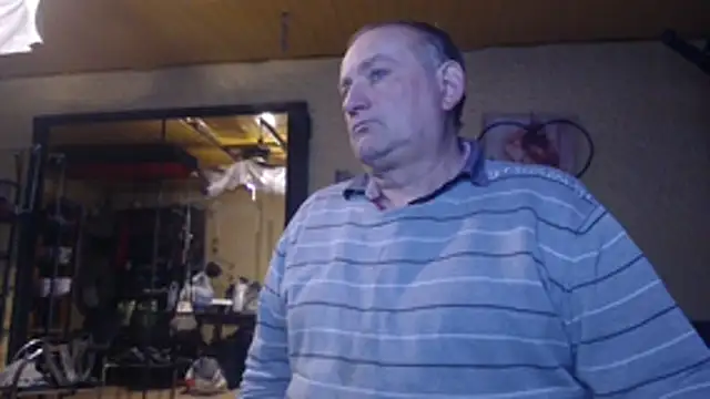 jeanlulu online show from 11/17/25, 08:47
