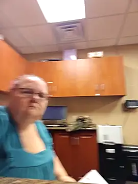 Hornybbw1978 online show from 04/23/26, 05:30