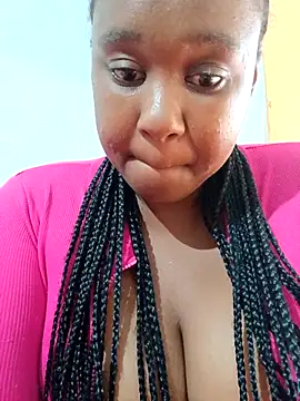 Snapshot of HotAFRICANBEAUTY chatting on 03/15/26, 12:33 HotAFRICANBEAUTY online show from 03/15/26, 12:33