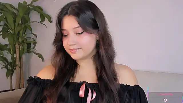basima Sajjad online show from 04/21/26, 02:51