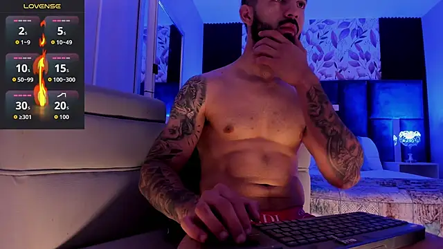 MarkWalker   online show from 09/25/25, 09:46