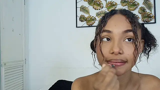 kristyl paez online show from 10/15/25, 08:20