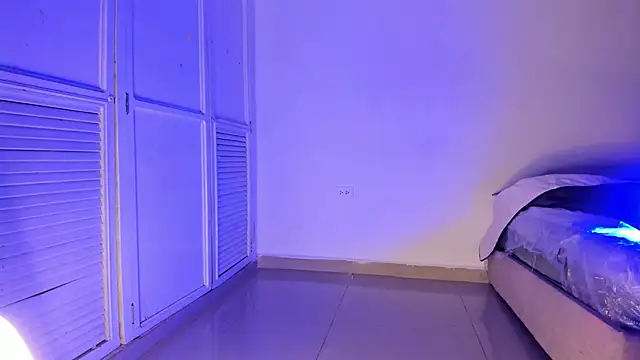 kristyl paez online show from 04/19/26, 07:05