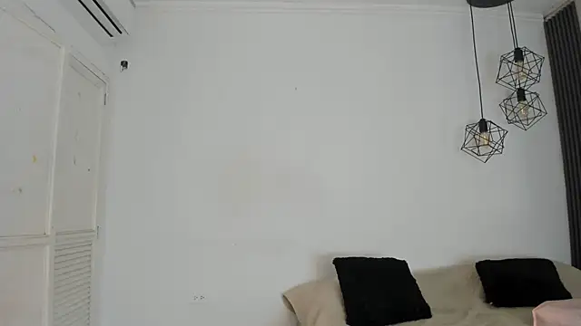 kristyl paez online show from 05/20/26, 07:42