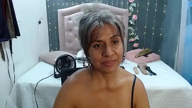 lalisha 96 online show from 02/16/25, 05:26